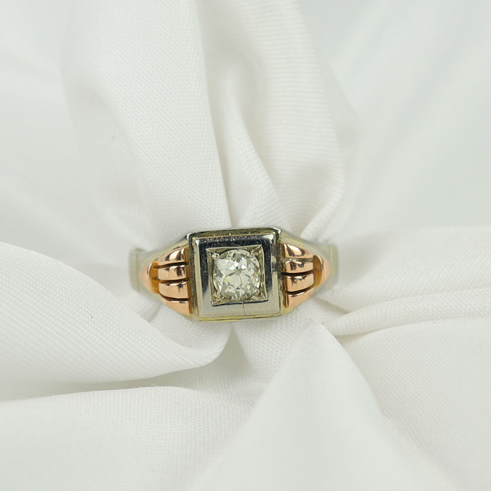 Vintage solitaire ring