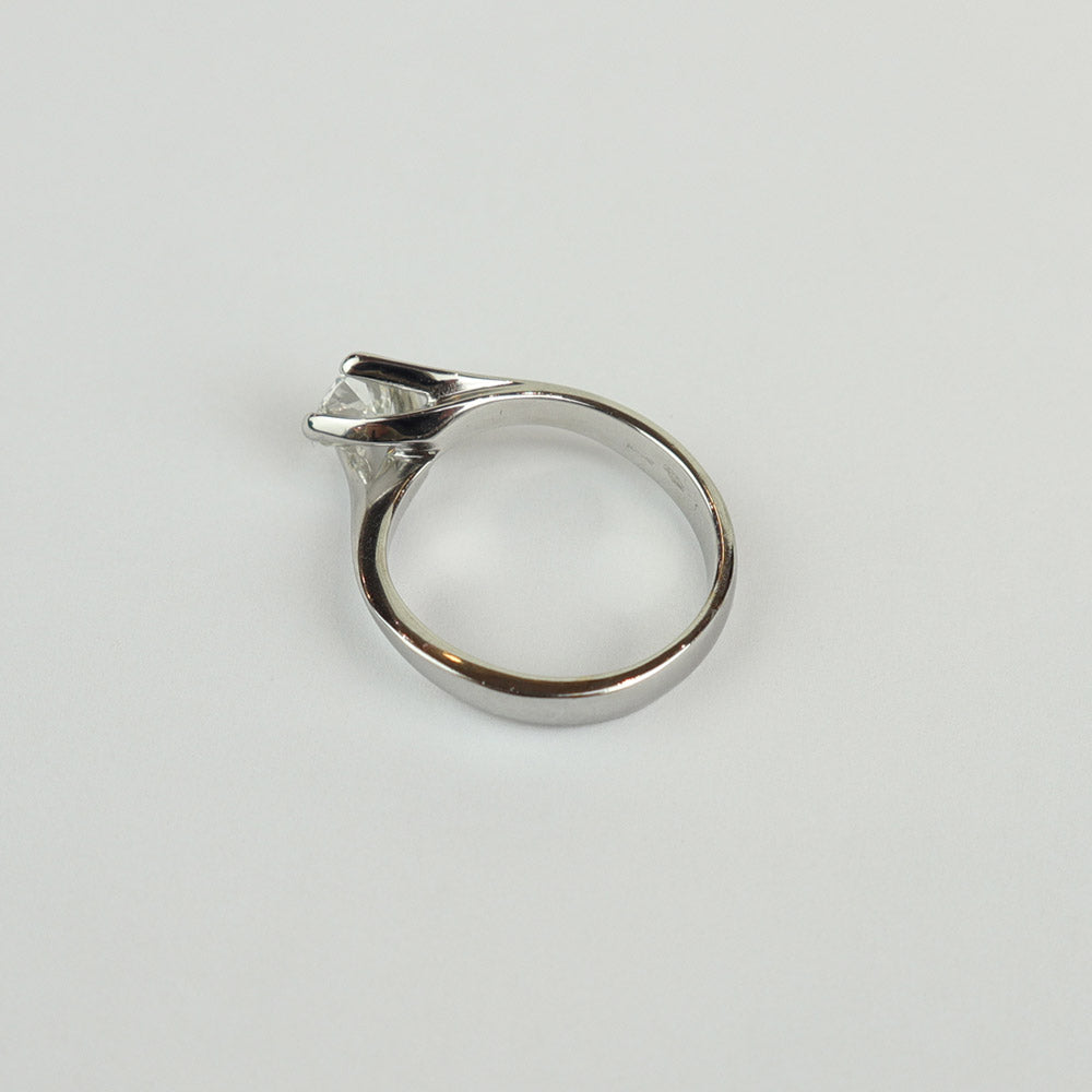 Anello Solitario cod. 6701