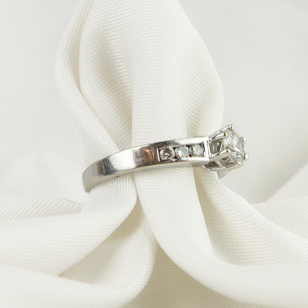 Anello solitario cod. 6536