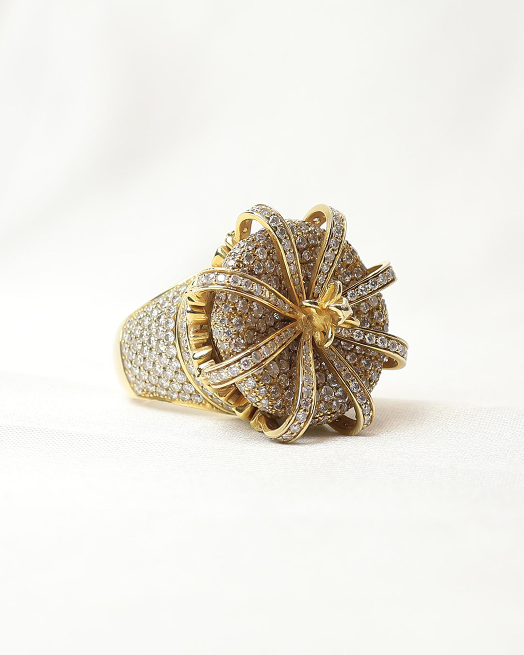 Anello Vistoso oro bianco e diamanti cod. 8137