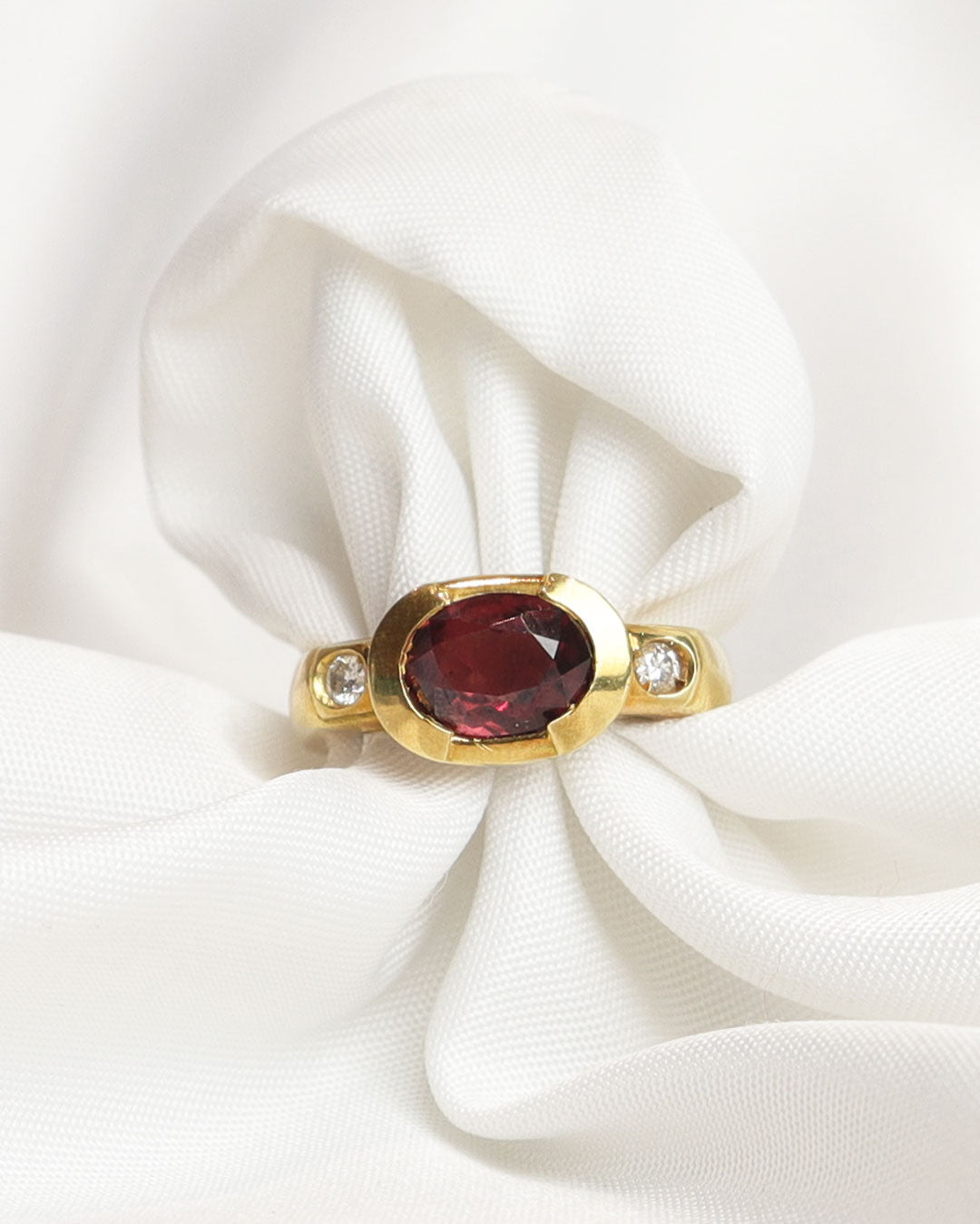 Anello rubino cod. 7883