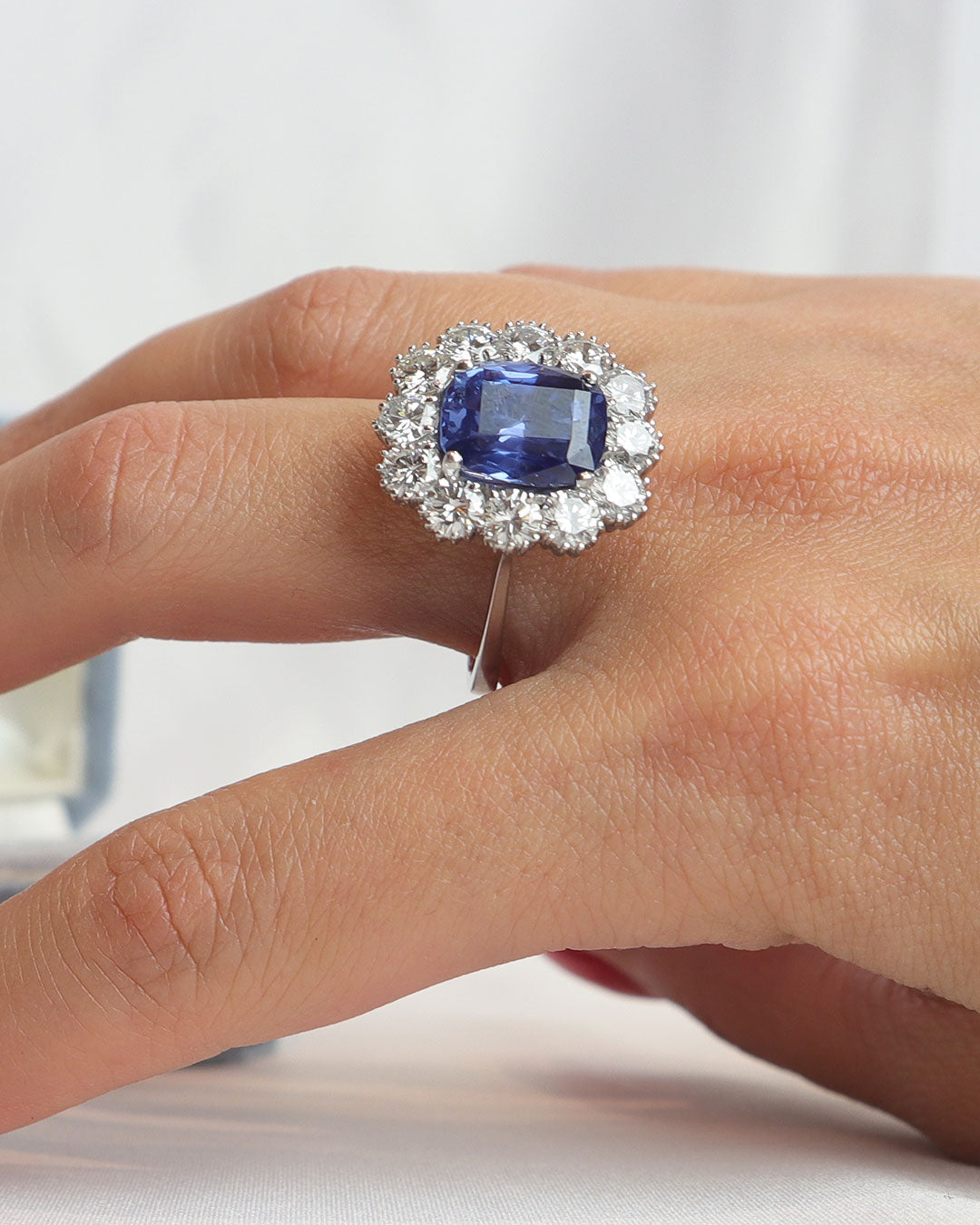 Anello zaffiro cod. 7887