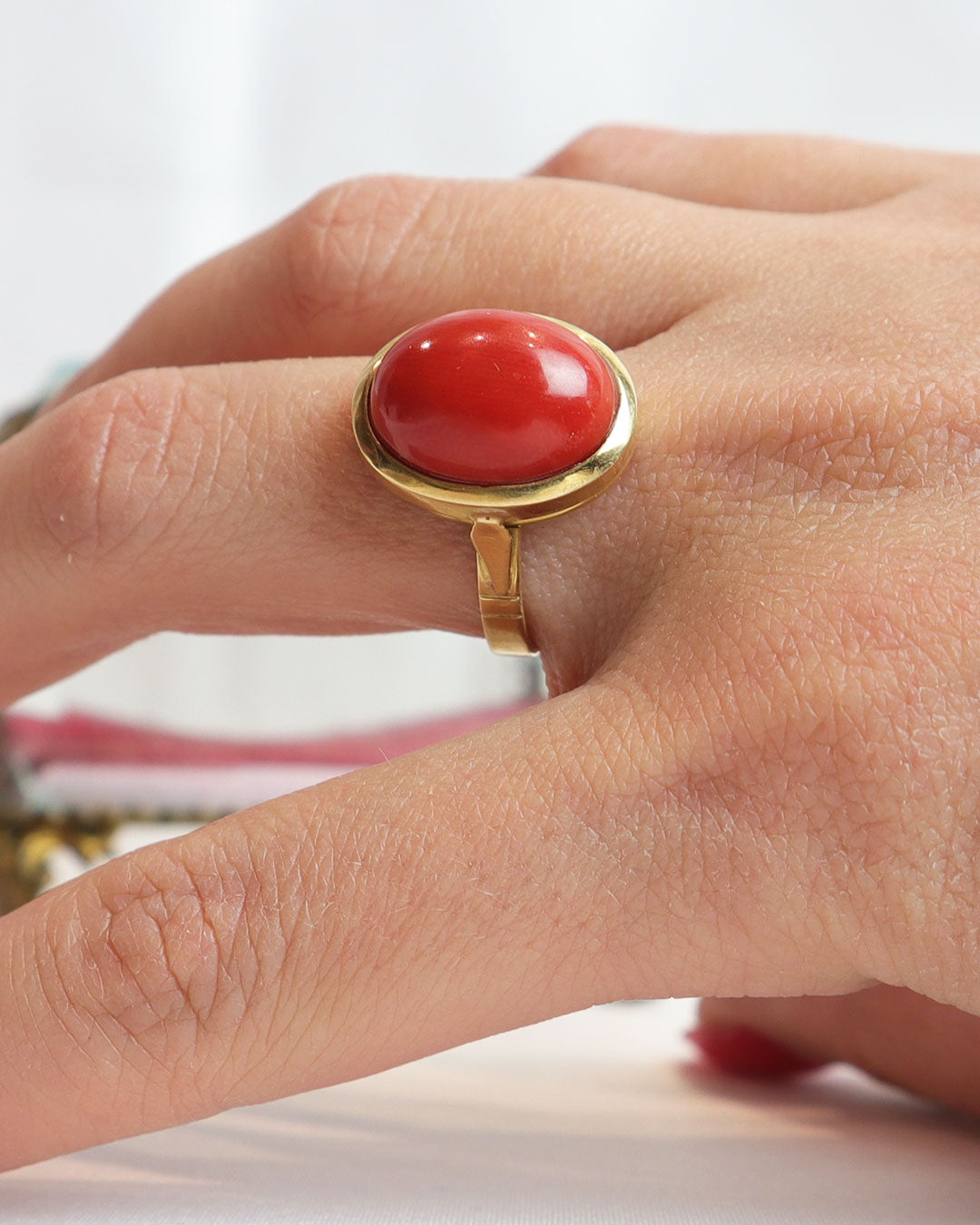 Anello corallo cod. 7949