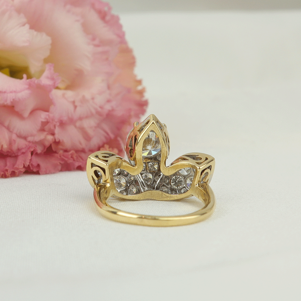 Anello oro, diamanti e moissanite cod. 6674