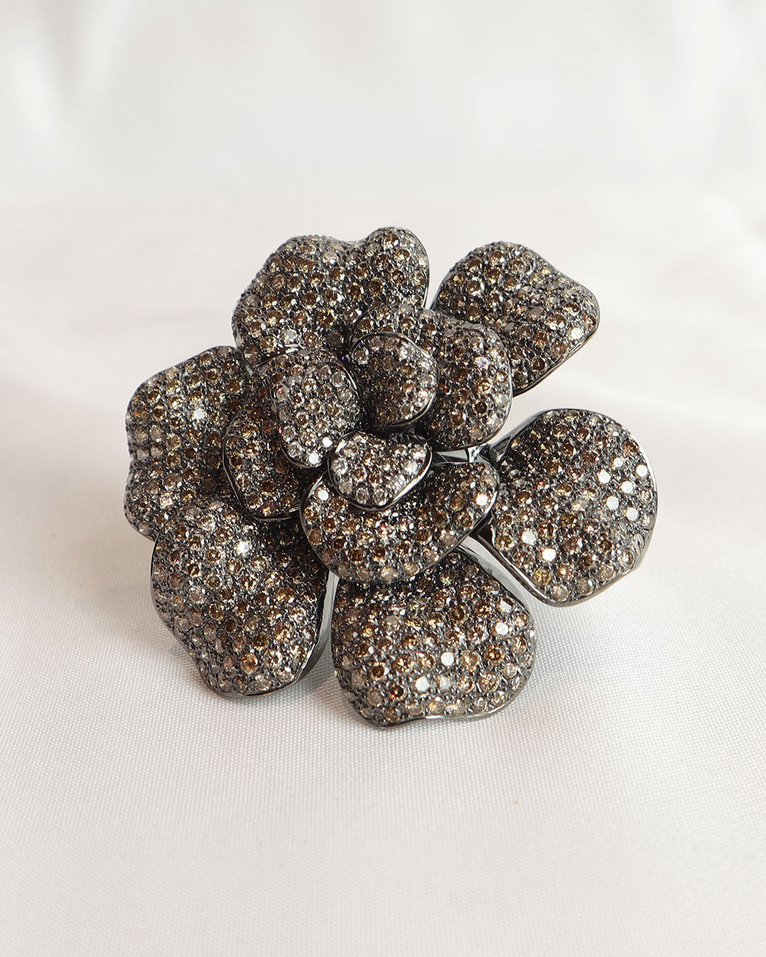 Anello oro e diamanti Brown cod. 7929