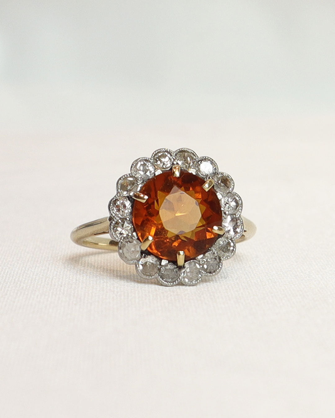 Anello quarzo e diamanti cod. 7978