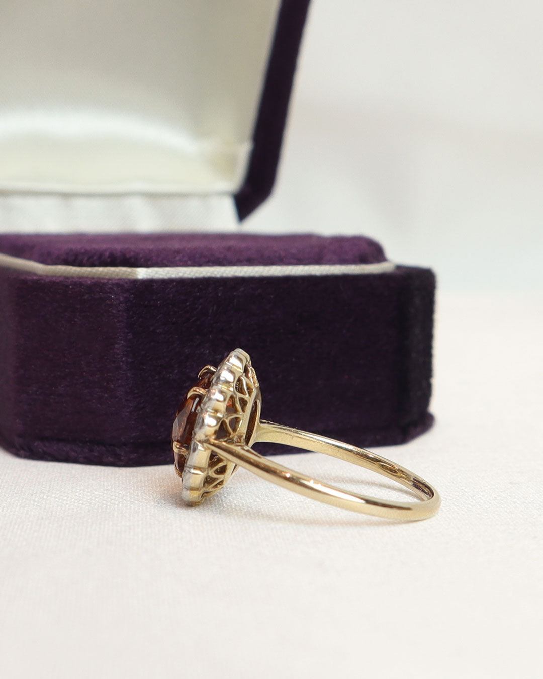 Anello quarzo e diamanti cod. 7978