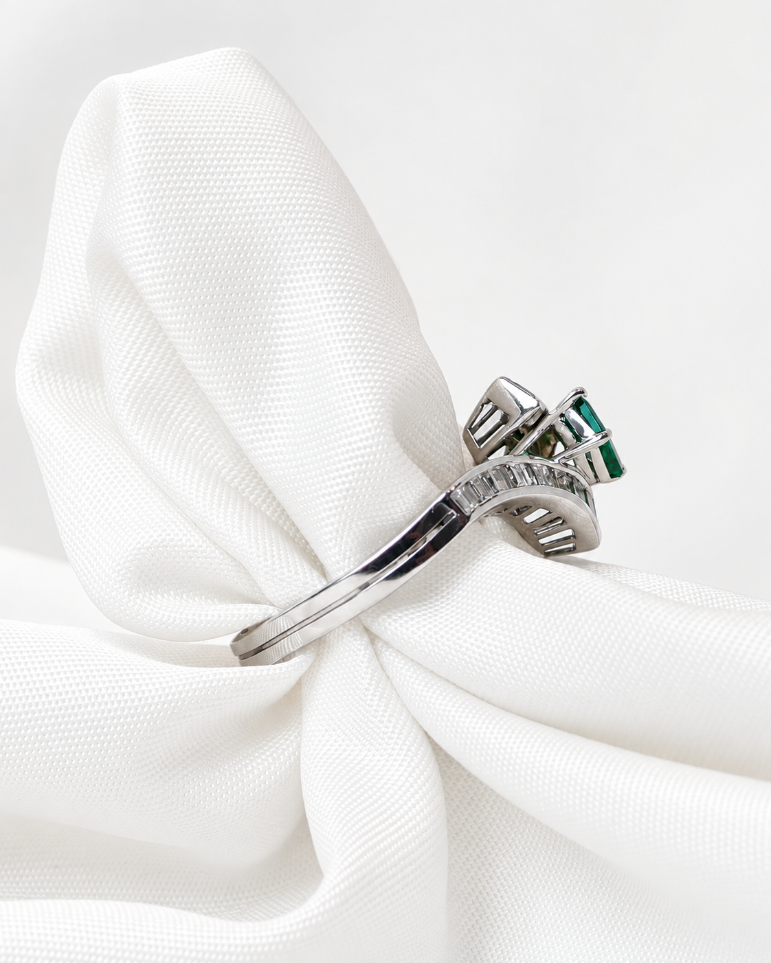 Anello smeraldo cod. 8204