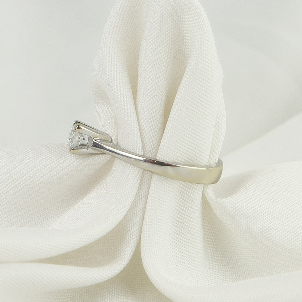 Anello solitario cod. 6823
