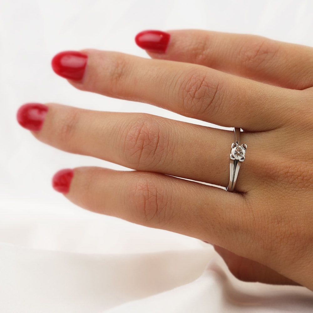 Anello solitario cod. 6824