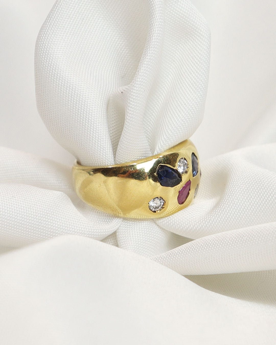 Anello zaffiri, rubini e diamanti cod. 7936