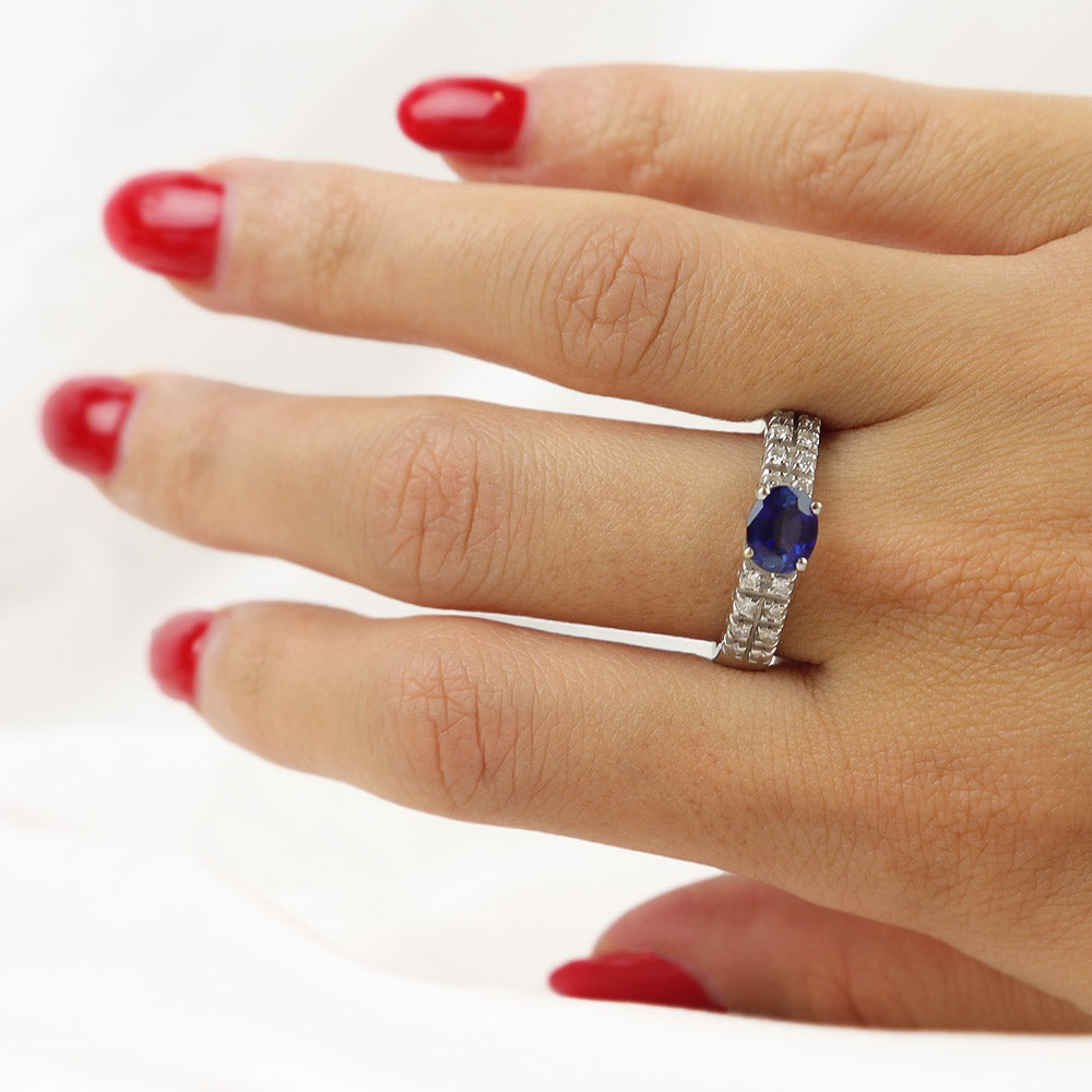 Anello zaffiro cod. 6657