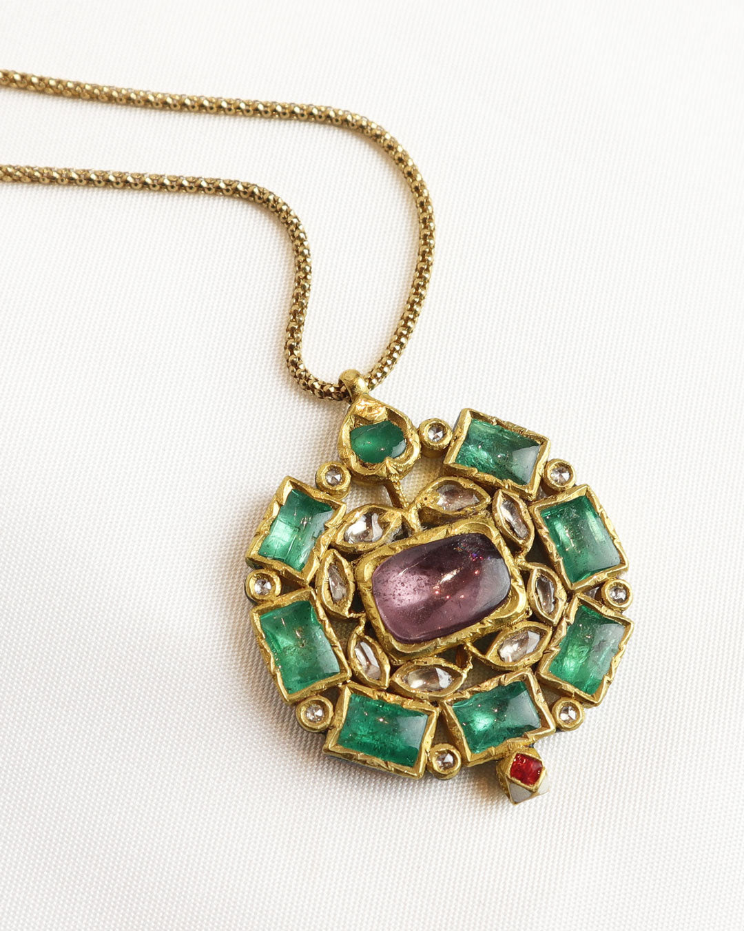 Ciondolo antico indiano cod. 001