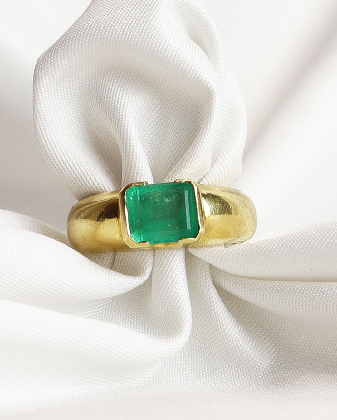 Anello smeraldo colombiano cod. 002