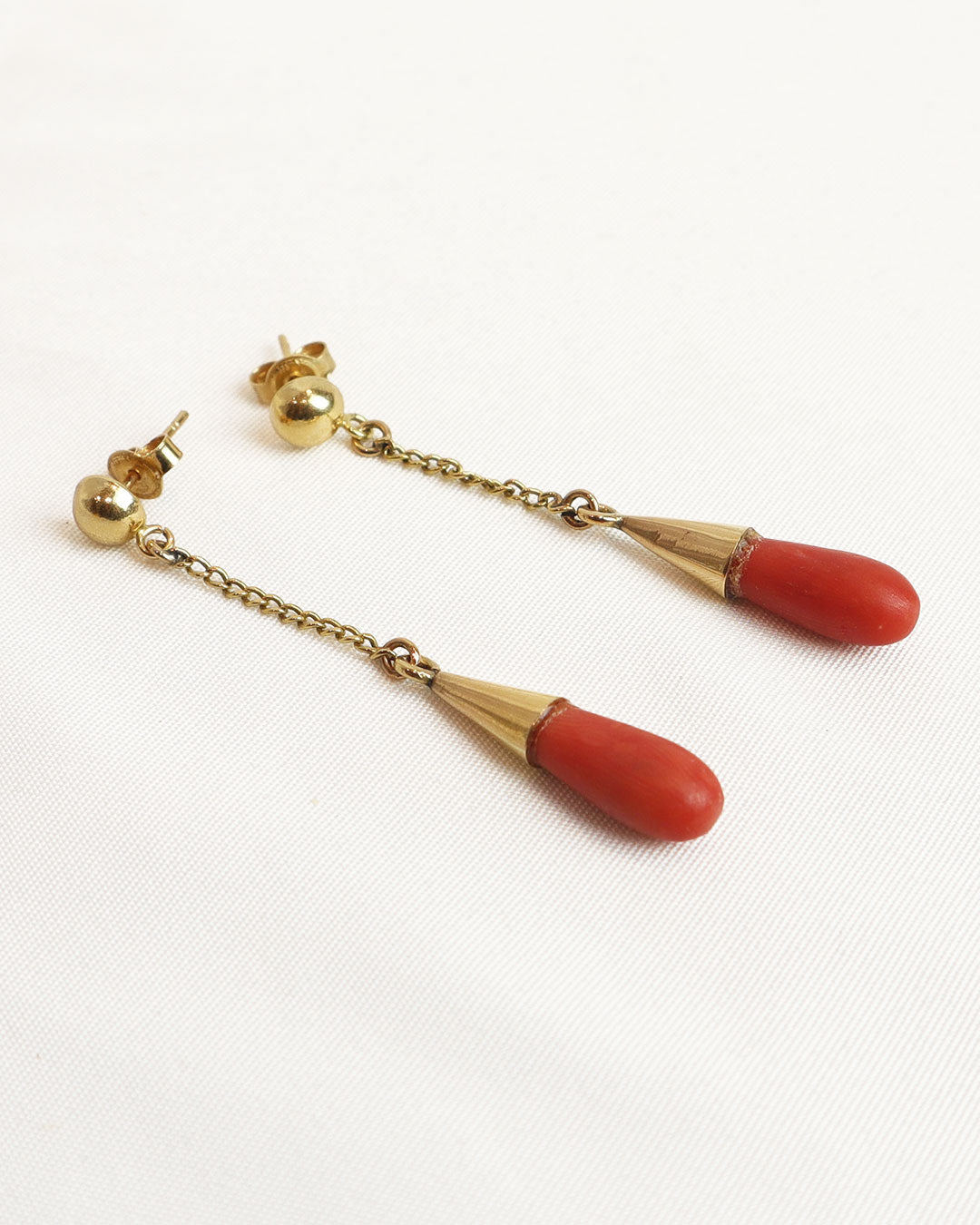 Orecchini corallo cod. 0025