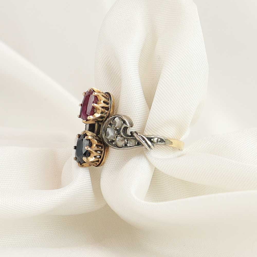 Anello antico cod. 7681 - Oro Tesori