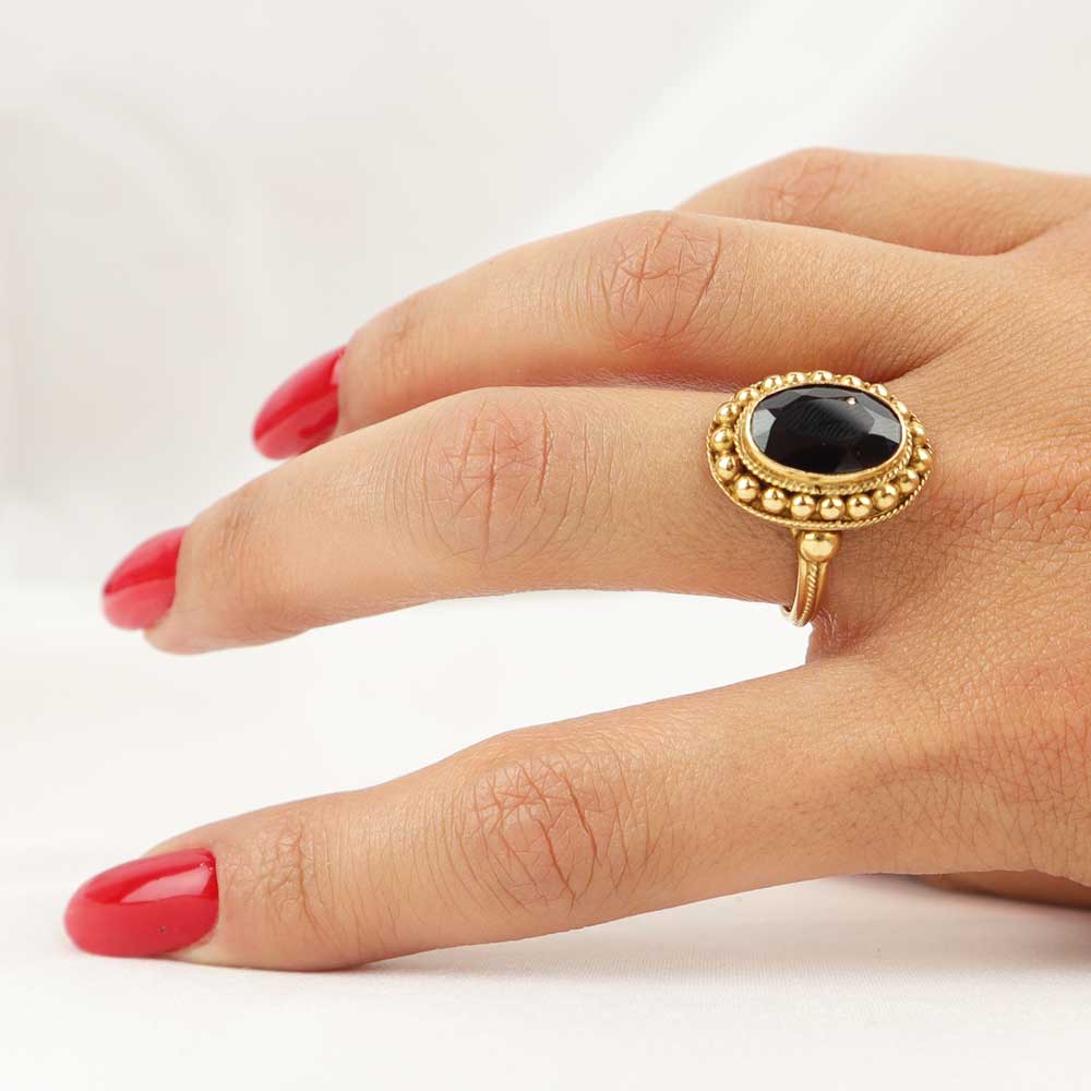 Anello antico con granato cod. 7621 - Oro Tesori