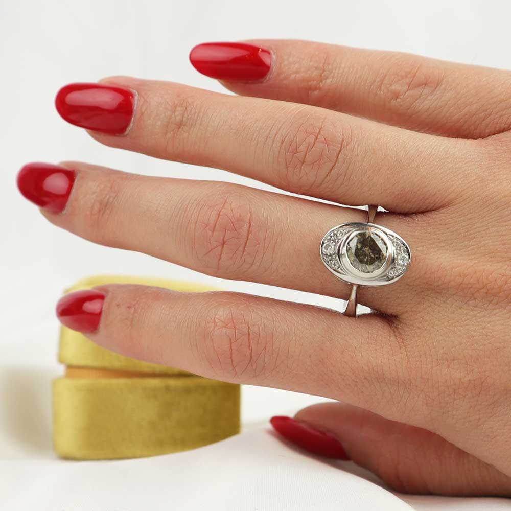 Anello con diamante cod. 7357 - Oro Tesori
