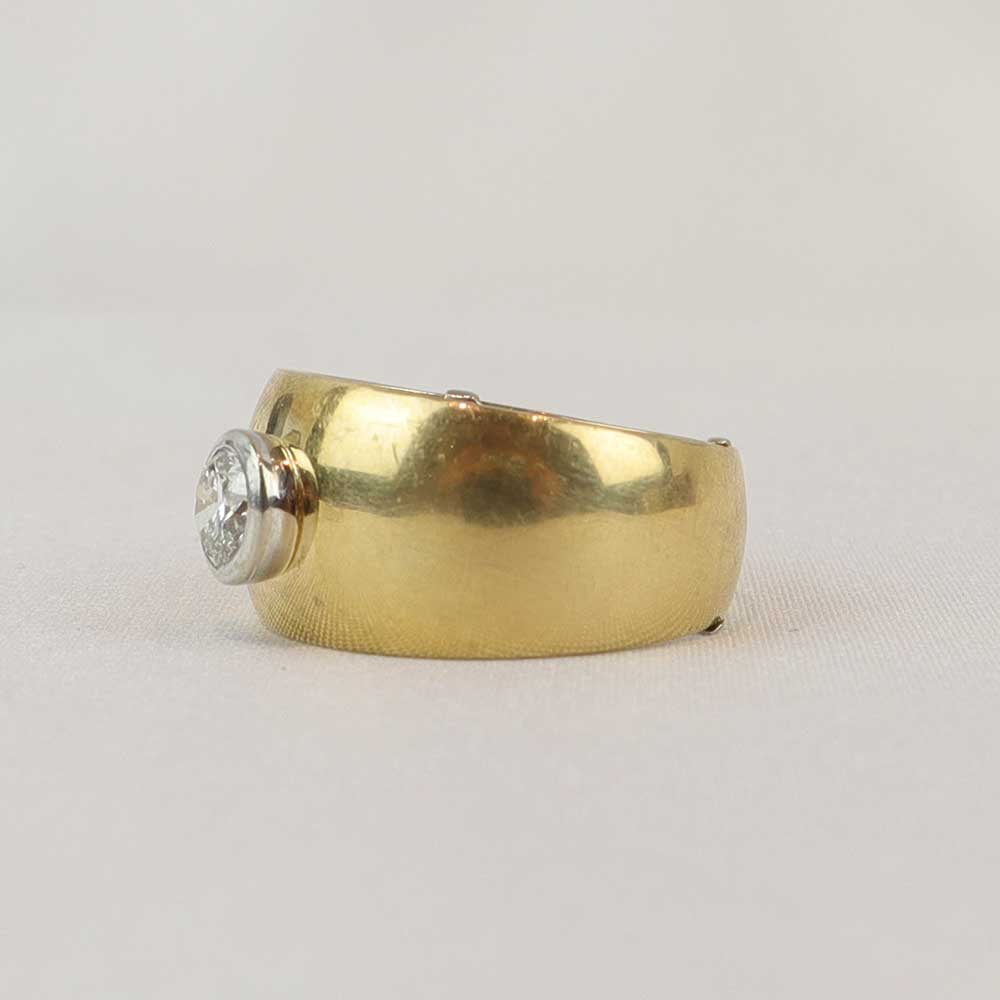 Anello fascia oro e solitario cod. 001 - Oro Tesori