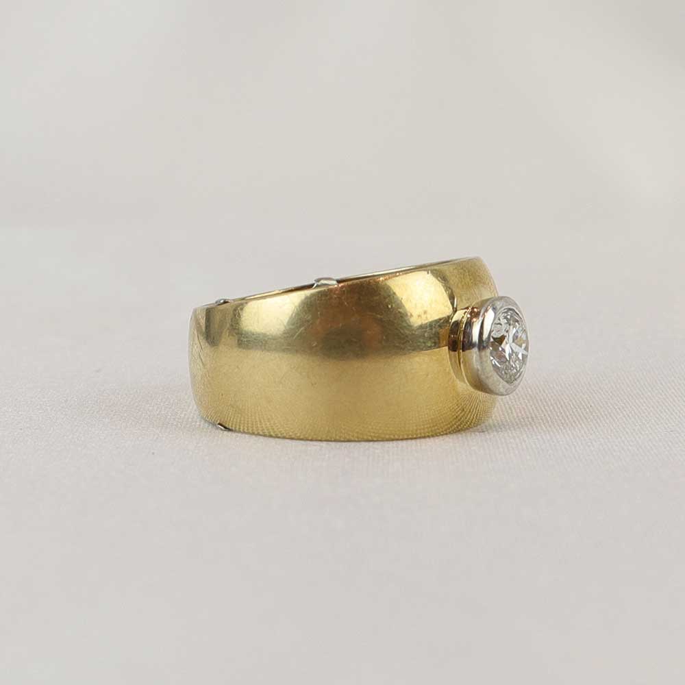 Anello fascia oro e solitario cod. 001 - Oro Tesori