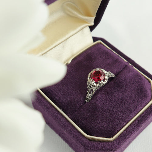 Anello antico 'liberty' con rubino cod. 6590