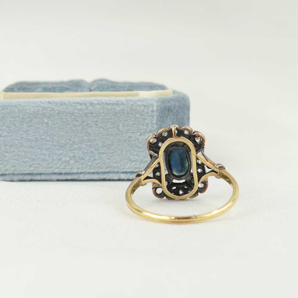 Anello vintage zaffiro cod. 6587 - Oro Tesori