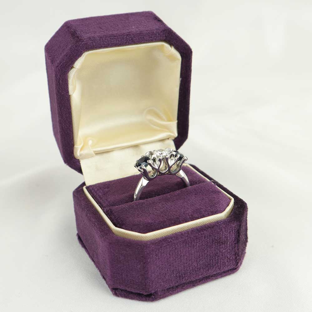 Anello zaffiri e diamanti cod. 6726 - Oro Tesori