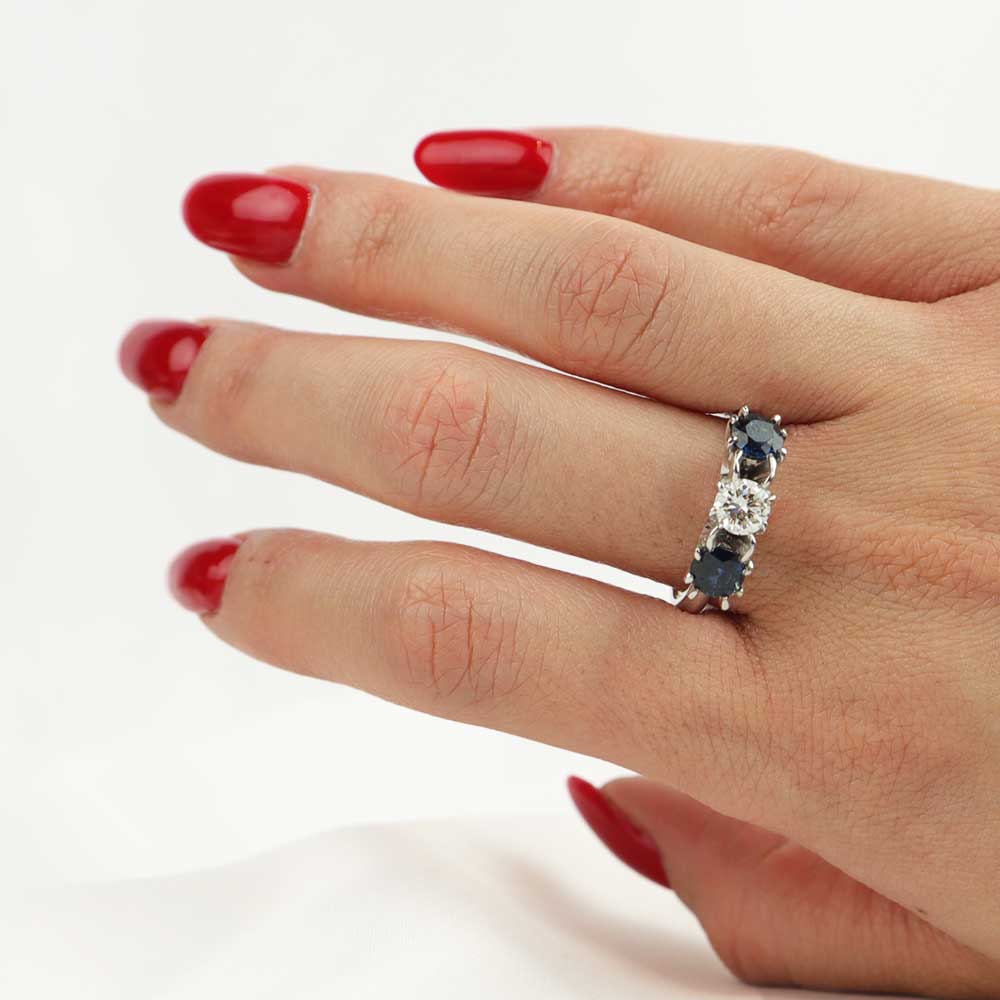 Anello zaffiri e diamanti cod. 6726 - Oro Tesori