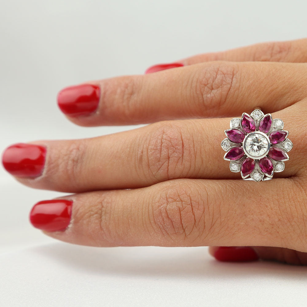 Anello Diamanti e Rubini cod.3527
