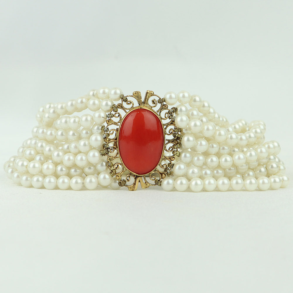Antique bracelet with pearls and coral