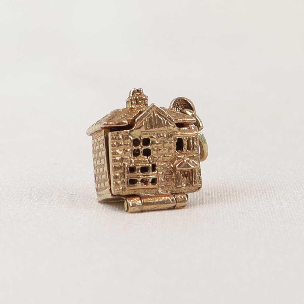 Ciondolo inglese vintage casetta apribile cod. 004 - Oro Tesori