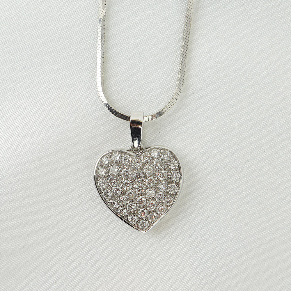 Heart necklace